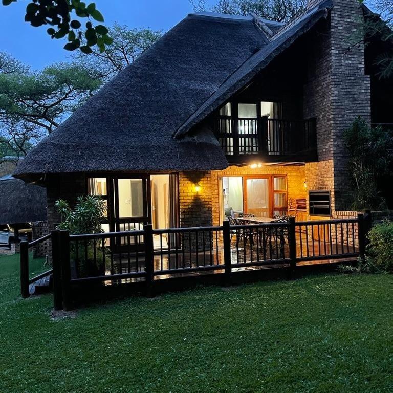 Inyamatane Luxury Lodge Hazyview Εξωτερικό φωτογραφία